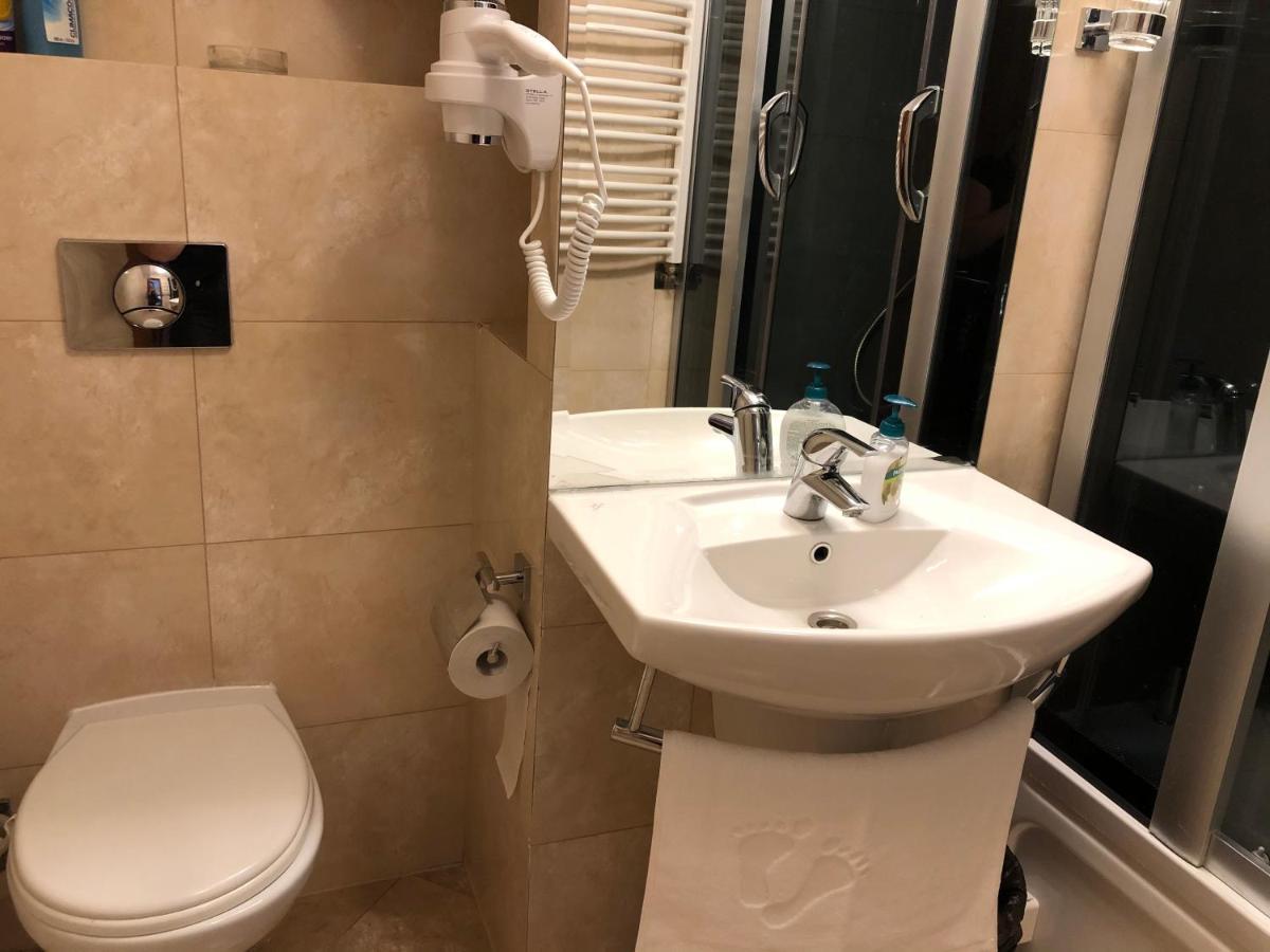 Apartamenty I Pokoje Chaton Mielno Мєлно Екстер'єр фото