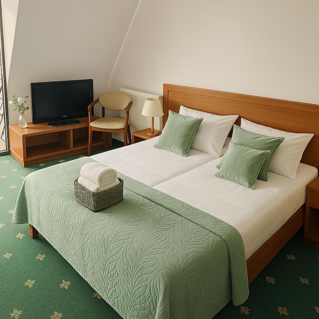 Apartamenty I Pokoje Chaton Mielno Мєлно Екстер'єр фото